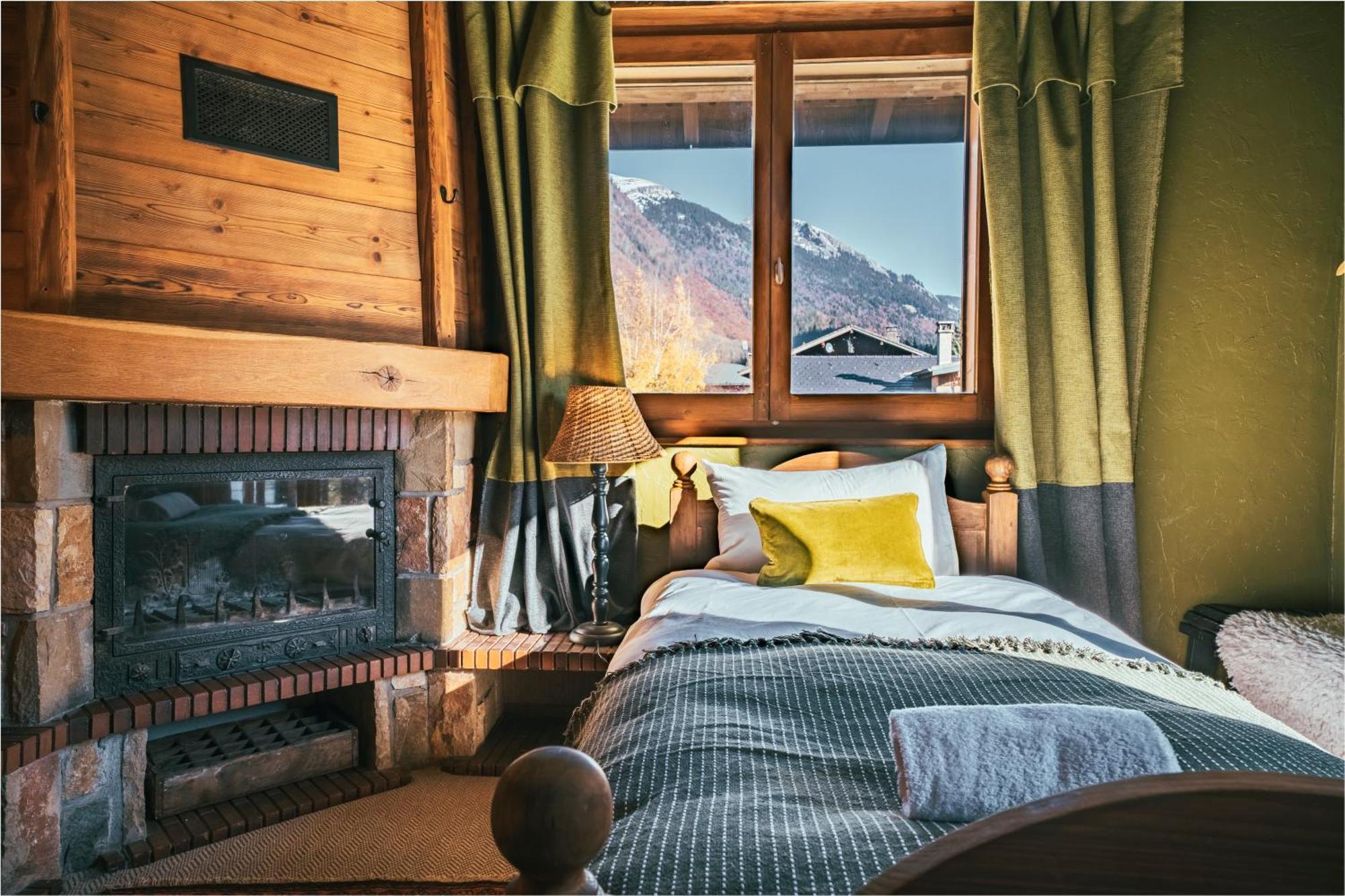 The Fat Fox Lodge, Morzine Монрйон Екстер'єр фото